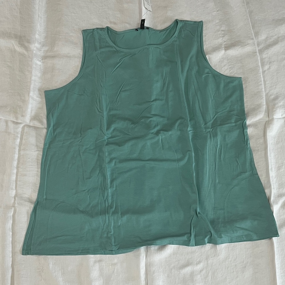 Eileen Fisher Women’s Green Tank Top size 3X